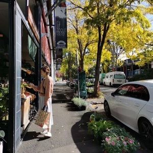 Meet your Posher, Li